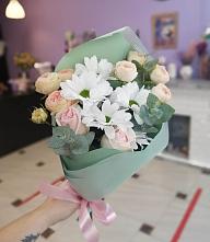 Букет милый в Усть-Куте Букет цветов из: Хризантемы и Розы в Усть-Куте
