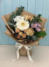 Букет цветов из:  Герберы и Хризантемы в Усть-Куте