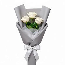 Букет 3 белые розы в Усть-Куте