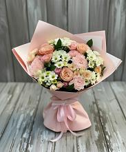 Букет цветов из:  Гвоздики, Розы и Хризантемы в Усть-Куте