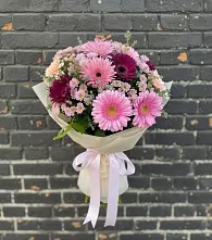 Букет цветов из:  Герберы и Хризантемы в Усть-Куте