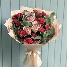Букет цветов из:  Гвоздики и Розы #REPLACE_PRED# Усть-Куте