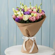 Букет цветов из:  Лизиантусы в Усть-Куте